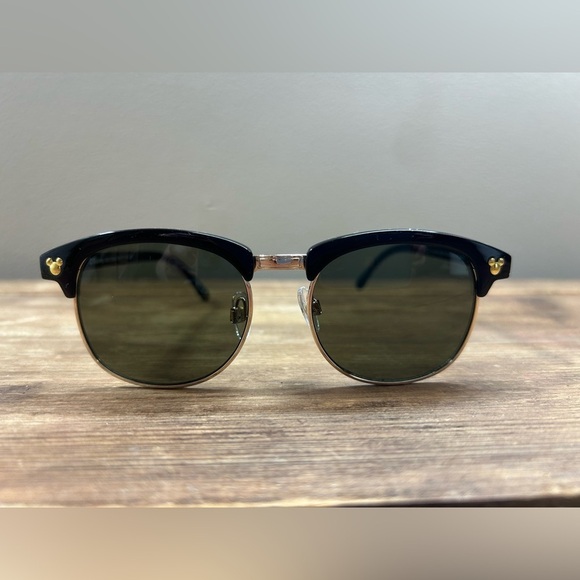 Disney Accessories - Stylish Disney Black and Gold Women’s Sunglasses